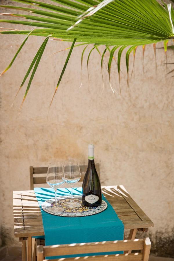 La Terrazza Di Archimede- Ortigia Holidays Syrakusa Exteriör bild